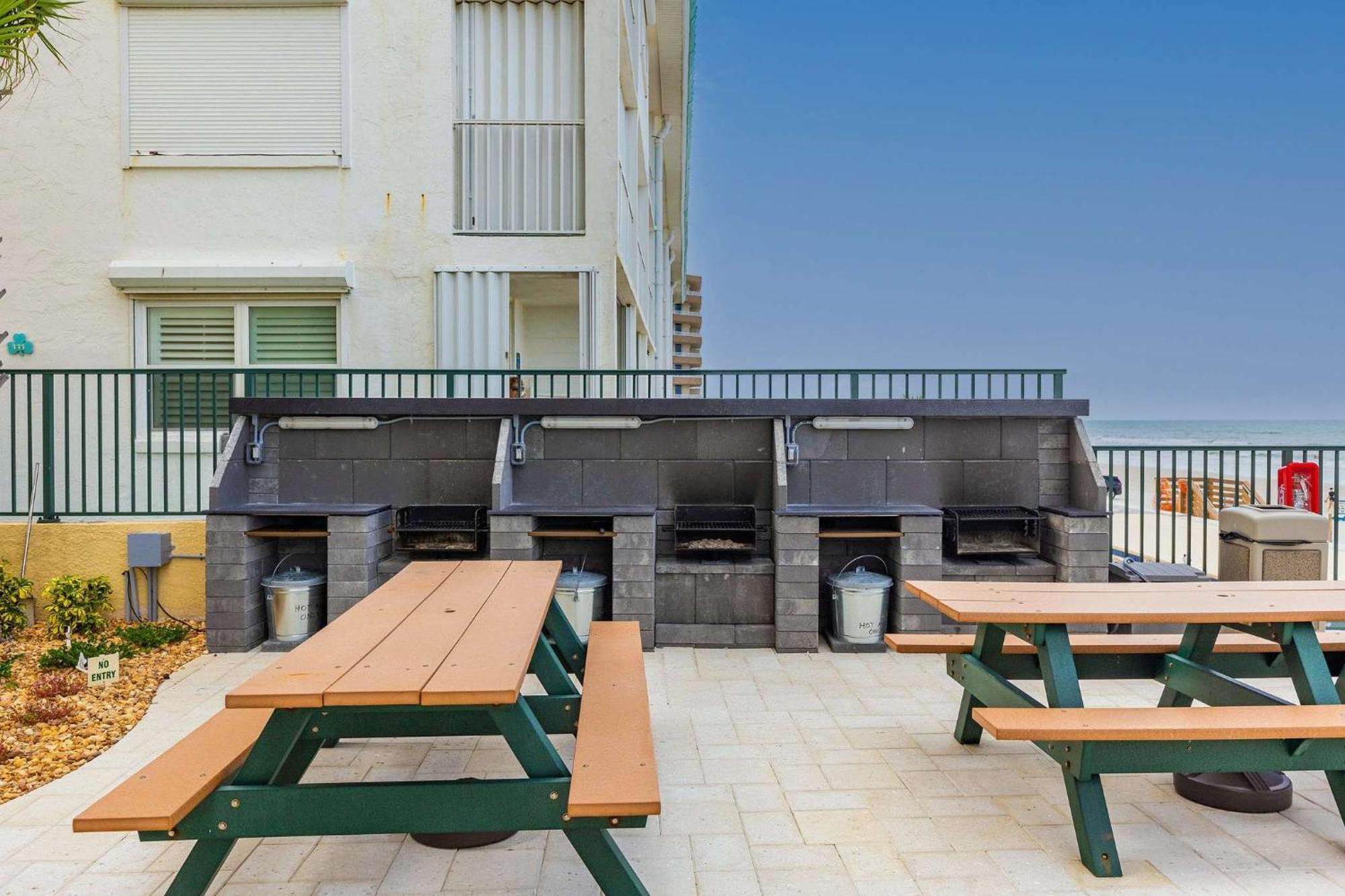 Ocean Views From Your Private Balcony! Sunglow Resort 606 By Brightwild デイトナ・ビーチ・ショアーズ エクステリア 写真